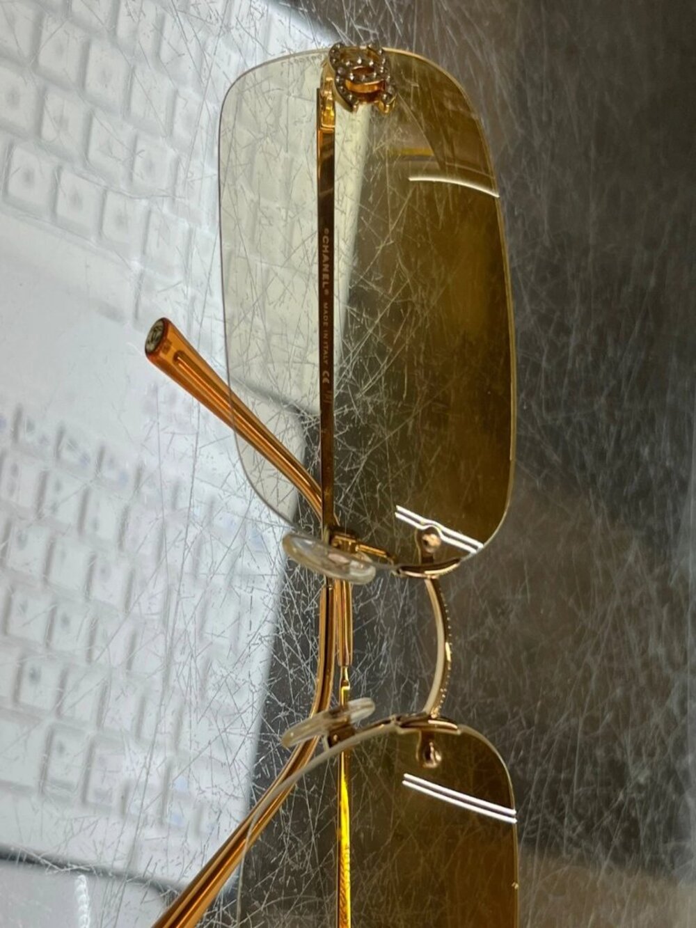 Auth CHANEL 4017-D Rimless Sunglasses CC Logo Rhinestone Gold Vintage Y2K Rare - Picture 5 of 14